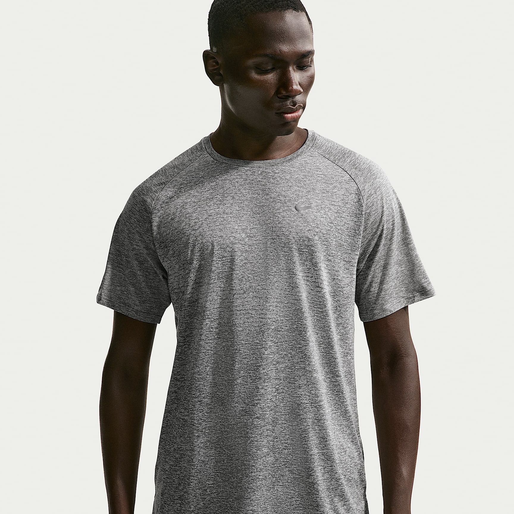Nike Stride - Nike Stride Dri-FIT ADV Kurzarm-Laufoberteil (Herren)