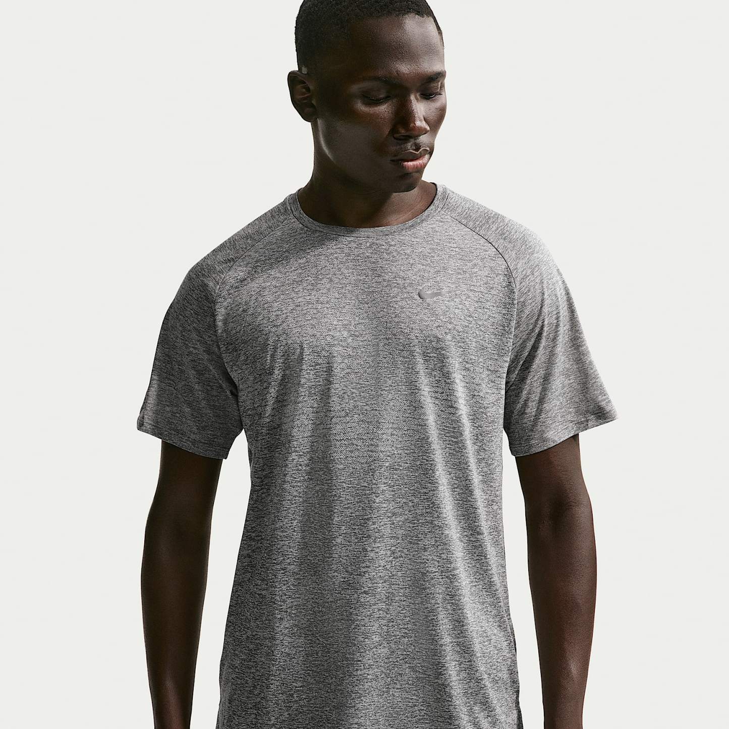 Nike Stride - Nike Stride Dri-FIT ADV Kurzarm-Laufoberteil (Herren)