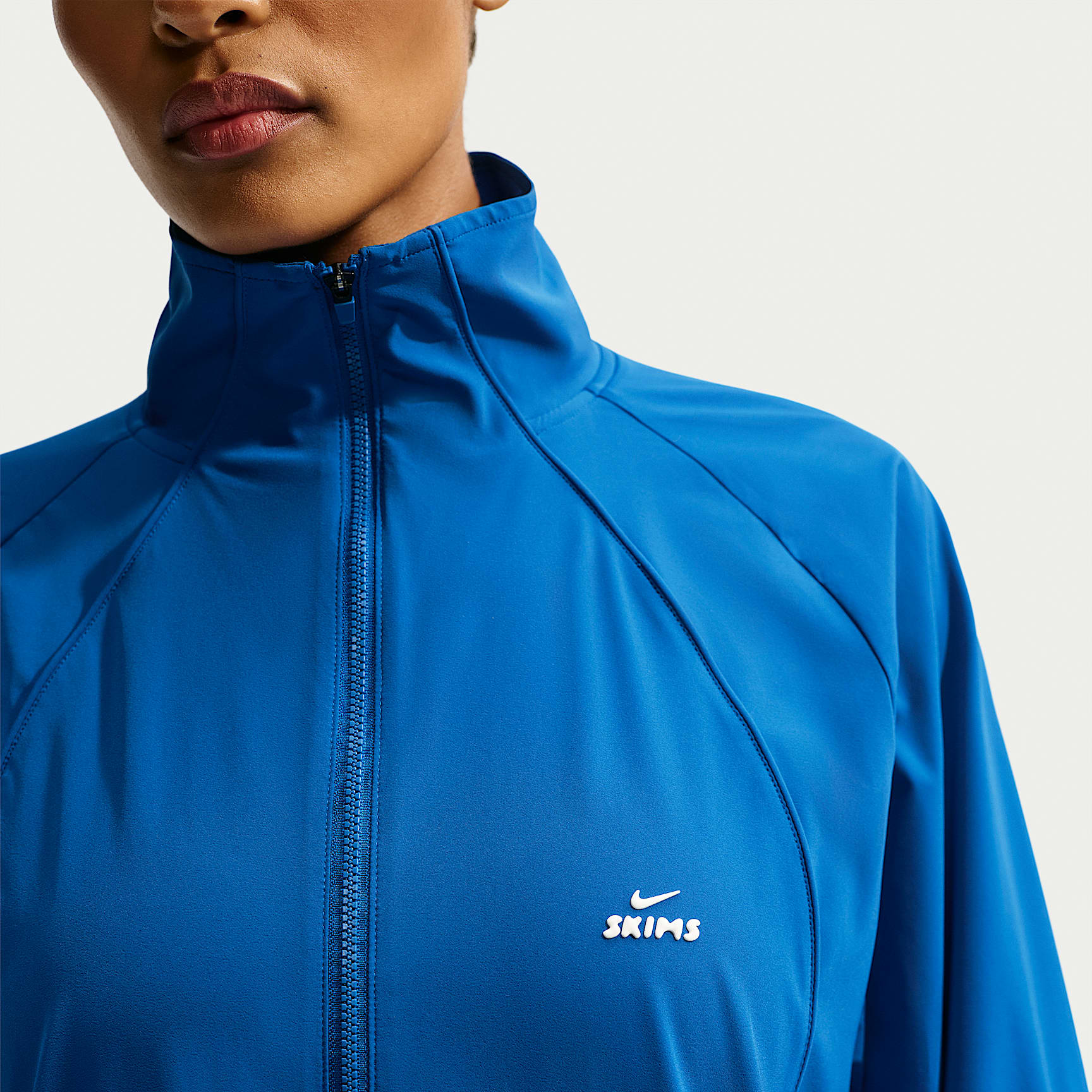 NikeSKIMS Stretch Nylon - NikeSKIMS Stretch Nylon Oversize-Jacke (Damen)