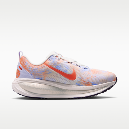 Nike Vomero 18 - Palest Purple/Sunset Haze/Summit White/Hyper Crimson - 3