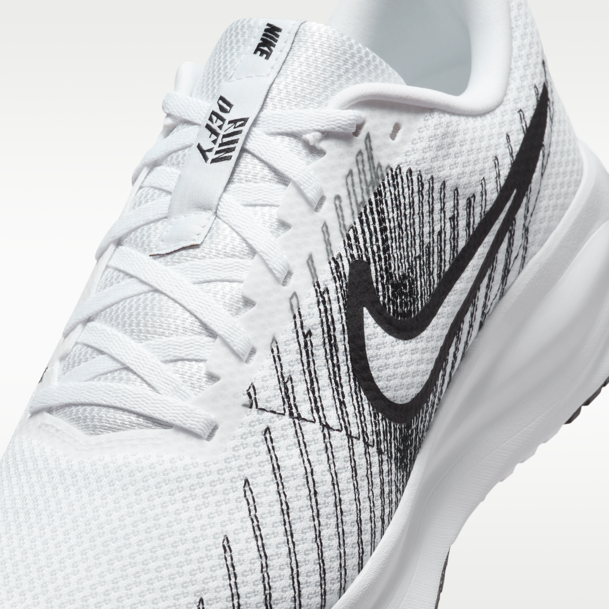 Nike Run Defy - Λευκό/Μαύρο - 7