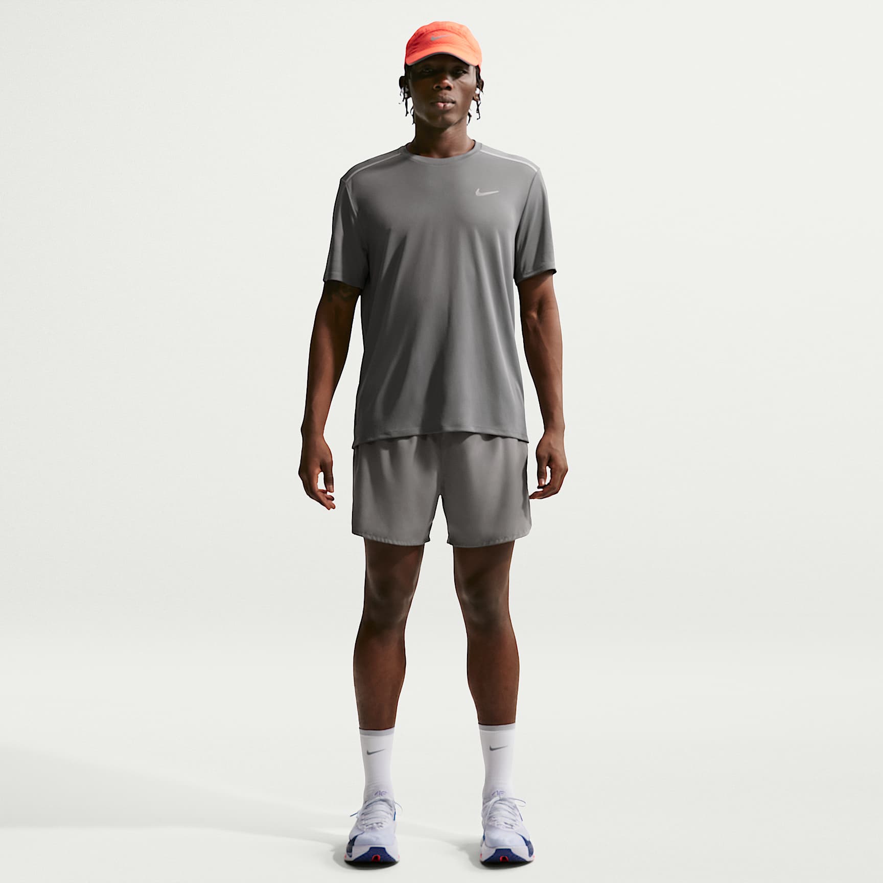 Nike Miler - Nike Miler Dri-FIT Kurzarm-Laufoberteil für Herren