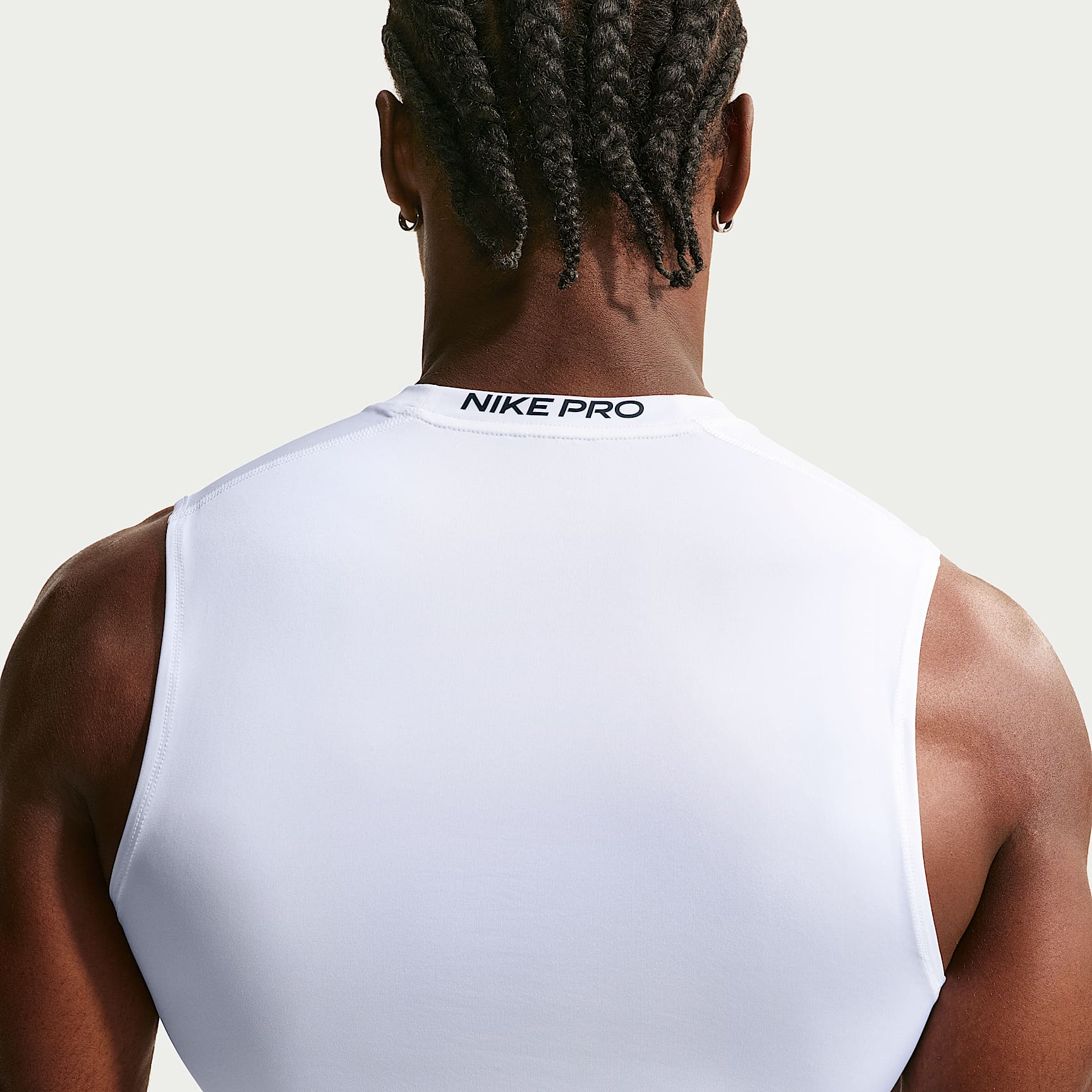 Nike Pro - Nike Pro ärmelloses Dri-FIT Fitnessoberteil mit enger Passform für Herren