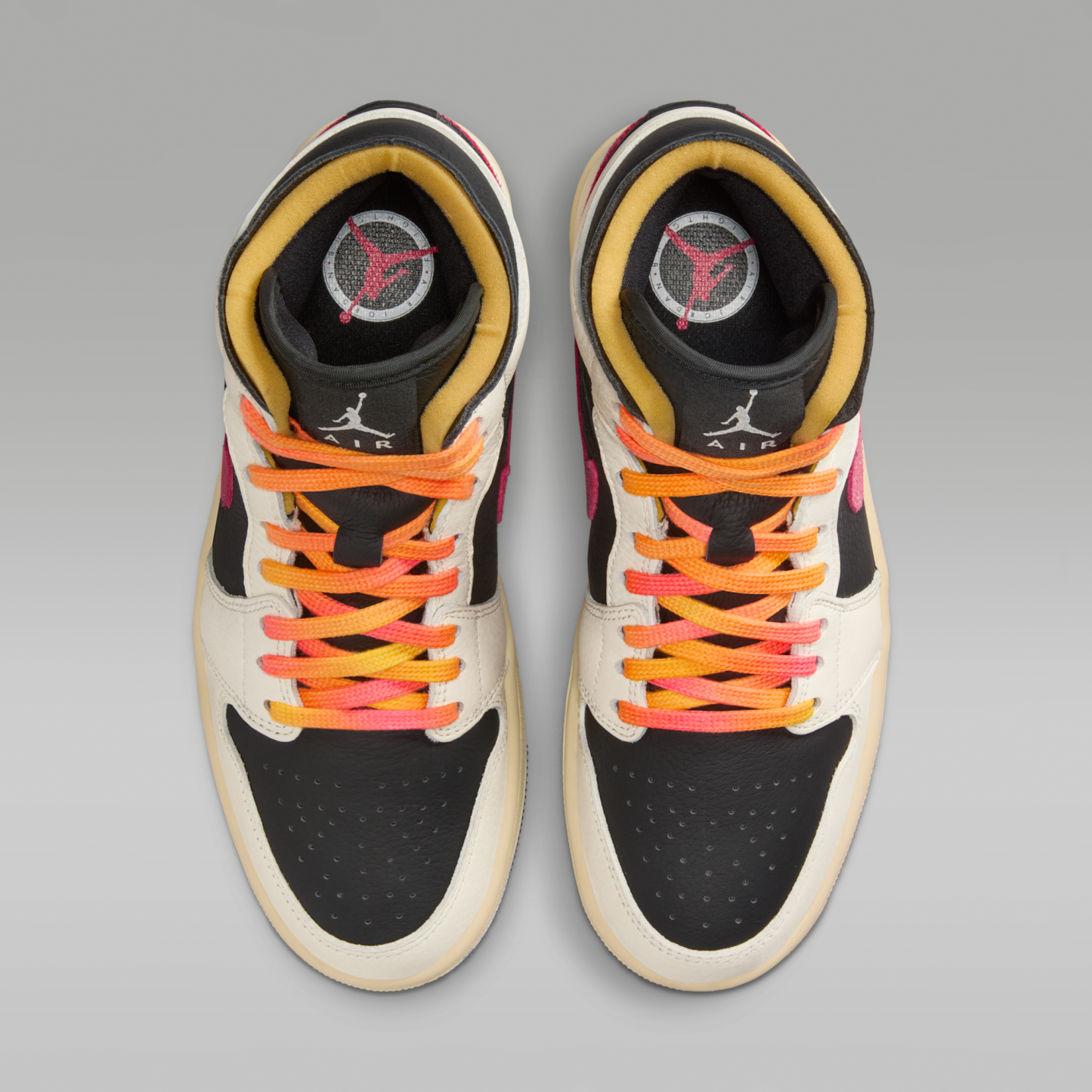 Air Jordan 1 Mid SE - Pale Ivory/Μαύρο/Muslin/Racer Pink - 4