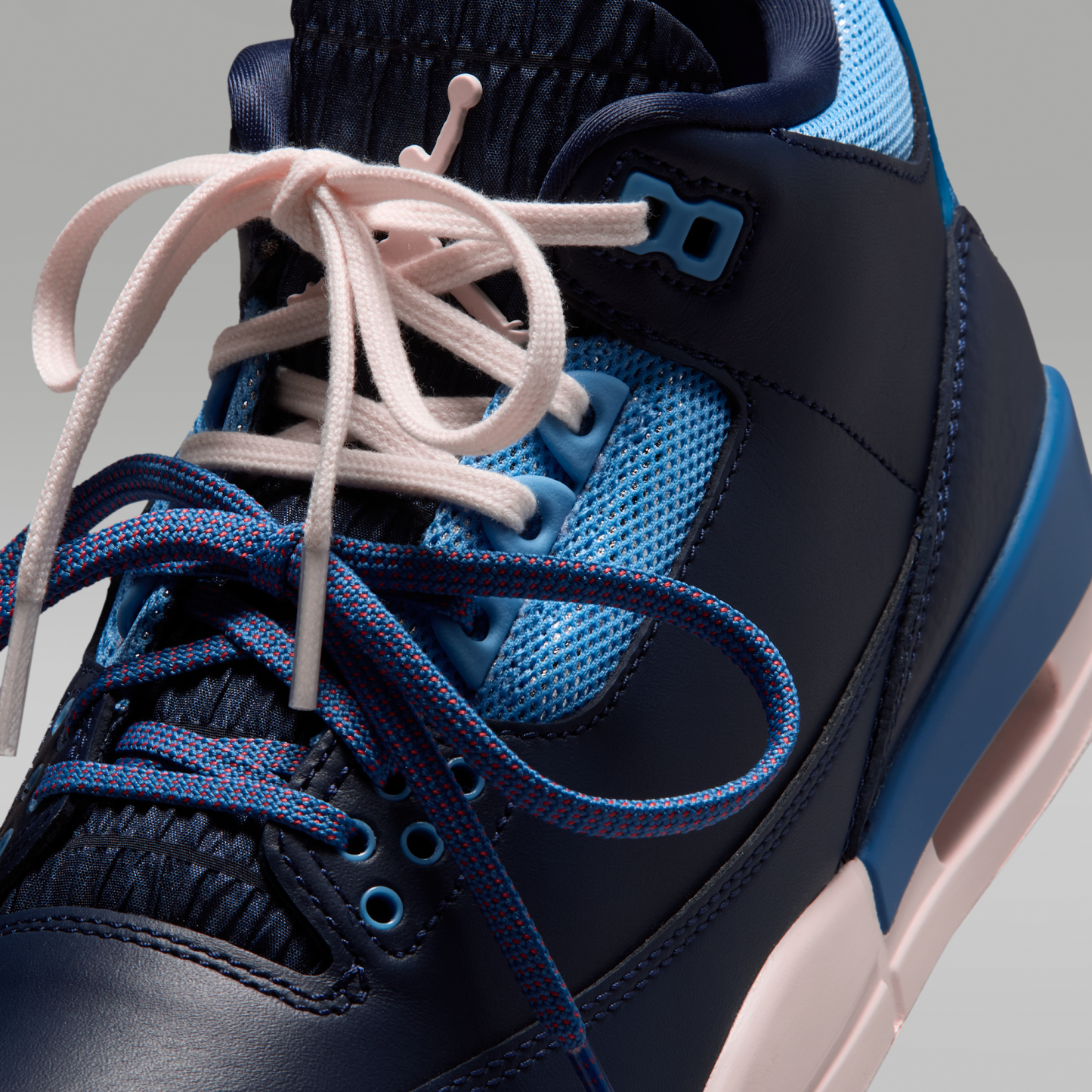 Air Jordan 3 Retro "Sport Renaissance" - Obsidian/Track Red/Chalk/Chalk - 7