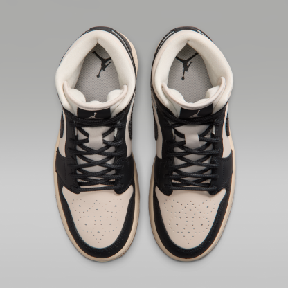 Air Jordan 1 Mid SE - Off Noir/Chalk/Pearl White/Chalk - 4