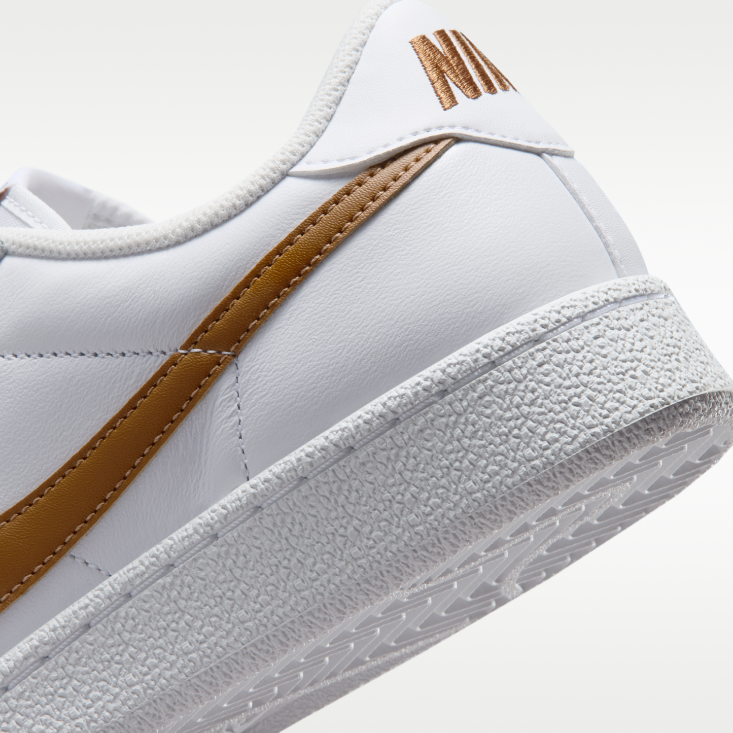 Nike Tennis Classic - Λευκό/Λευκό/Light British Tan - 8