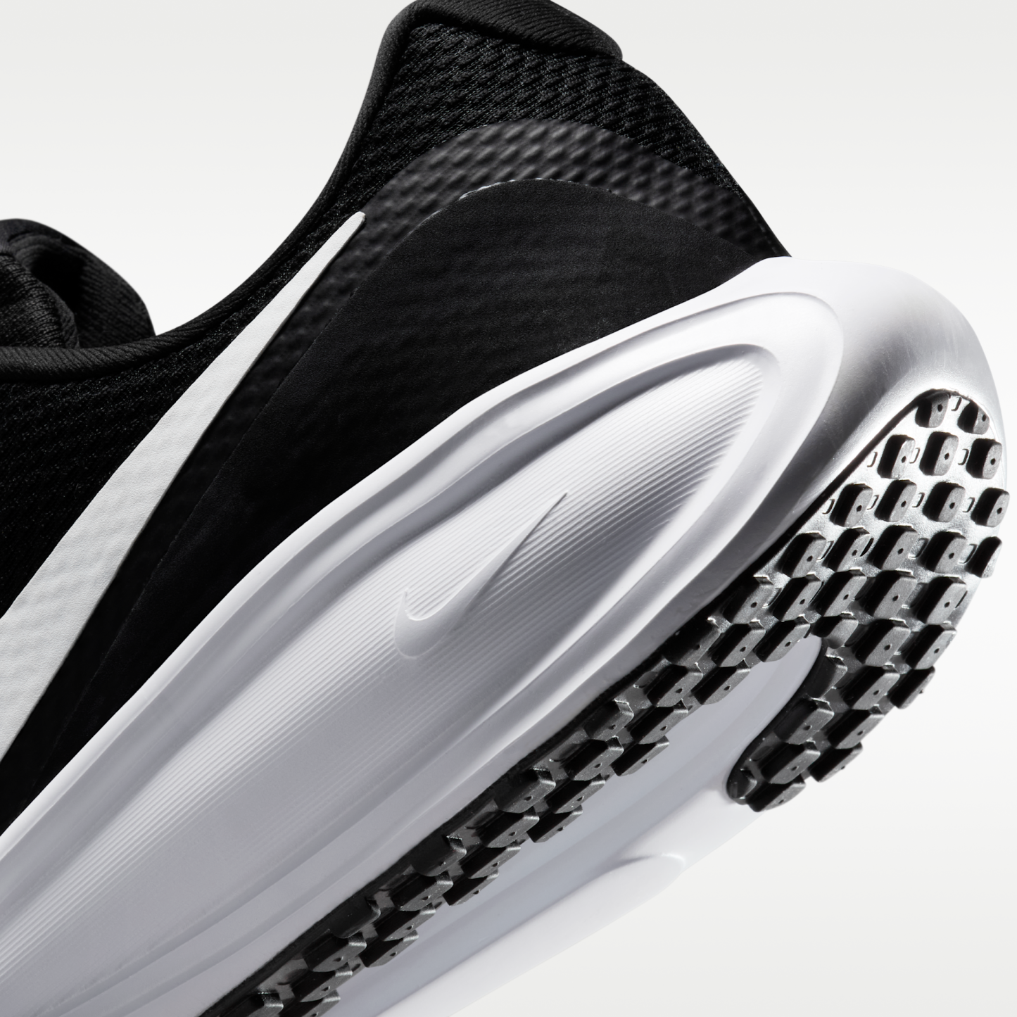 Nike Revolution 8 - Μαύρο/Μαύρο/Λευκό - 8