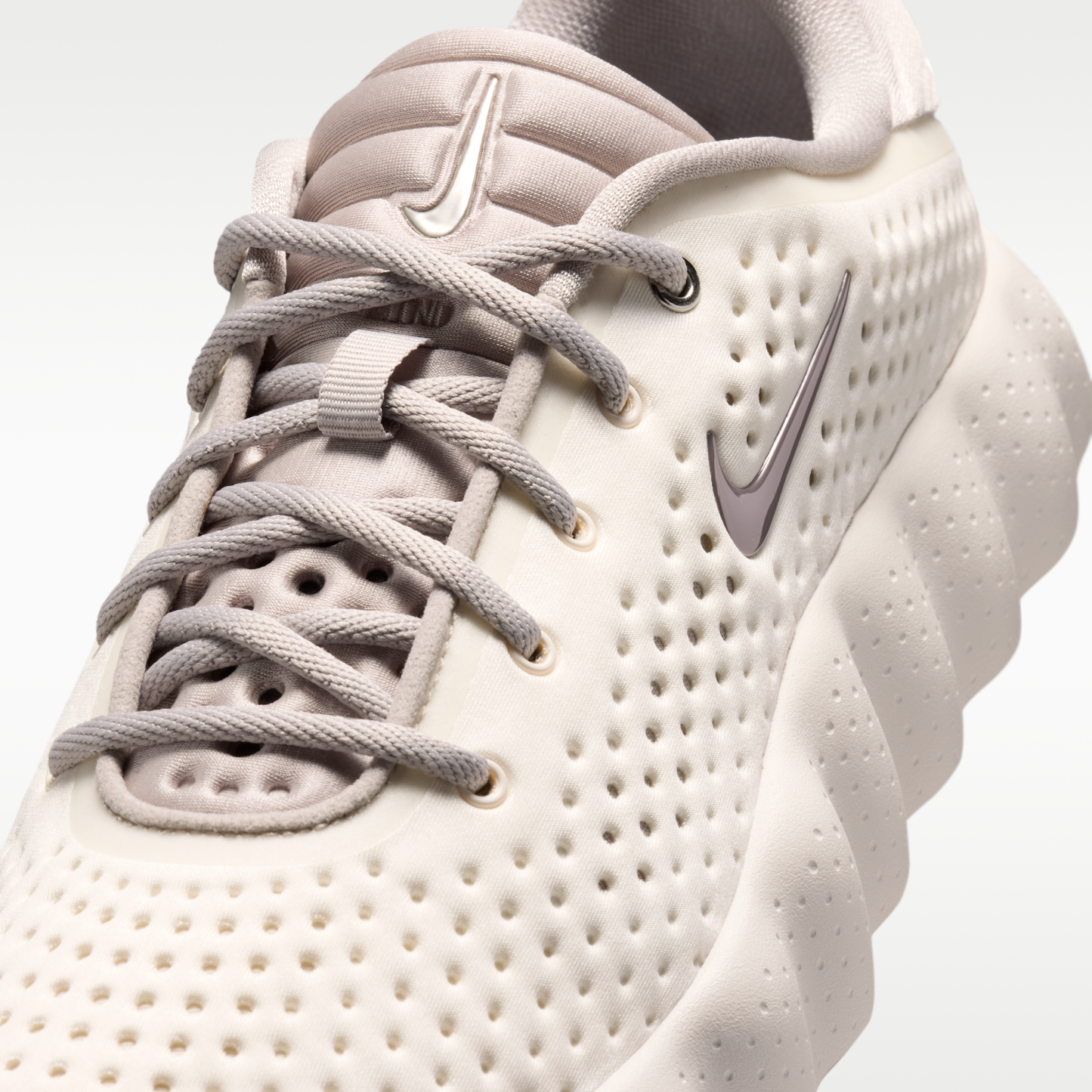 Nike Mind 002 - Phantom/Cream II/College Grey - 8