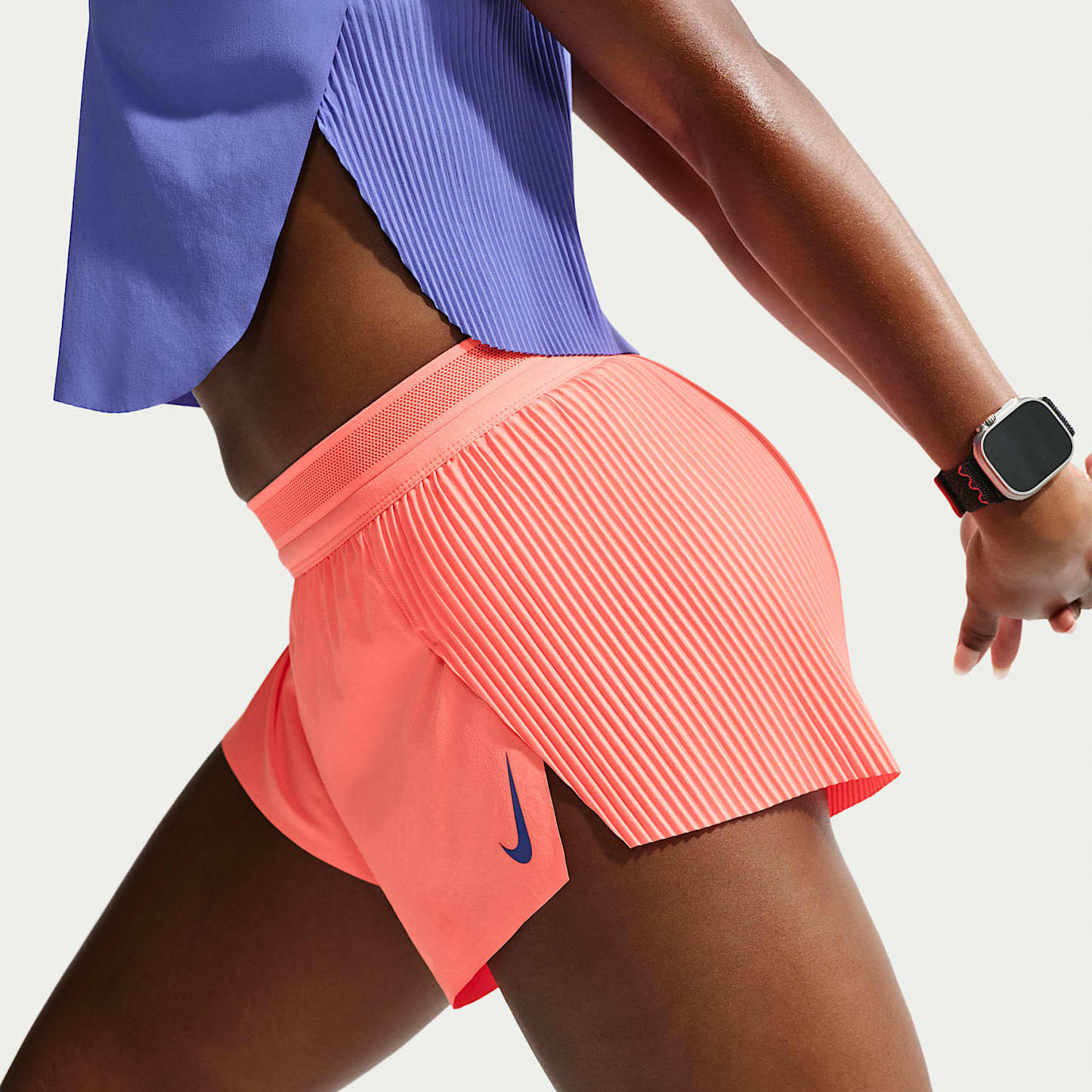 Nike AeroSwift - Nike AeroSwift Dri-FIT ADV Laufshorts mit mittelhohem Bund und Innenslip (Damen, ca. 7,5 cm)