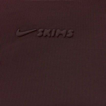 NikeSKIMS Satin Shine - NikeSKIMS Satin Shine Leggings mit hohem Bund (66 cm, Damen)