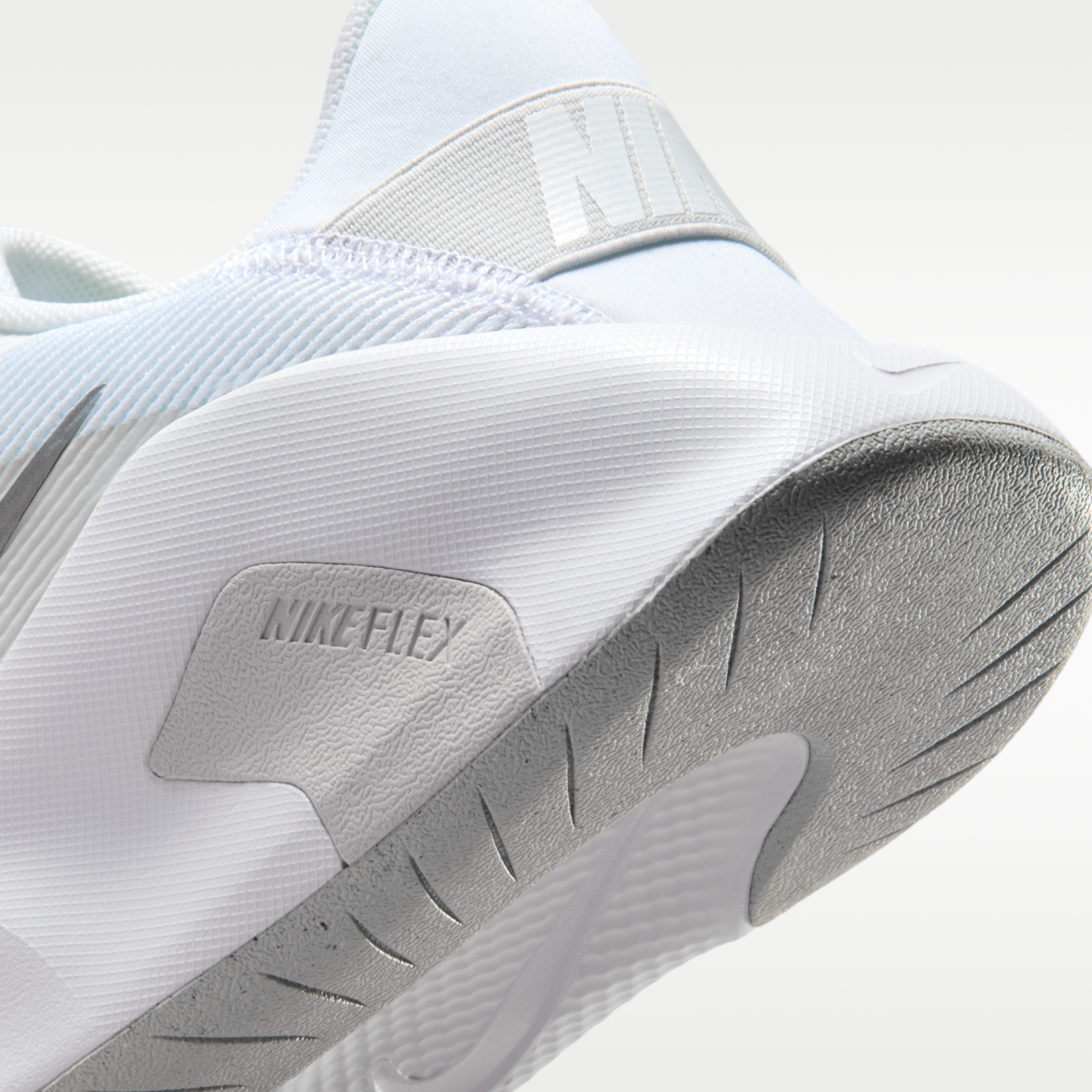 Nike Flex Train - Λευκό/Photon Dust/Metallic Silver - 8
