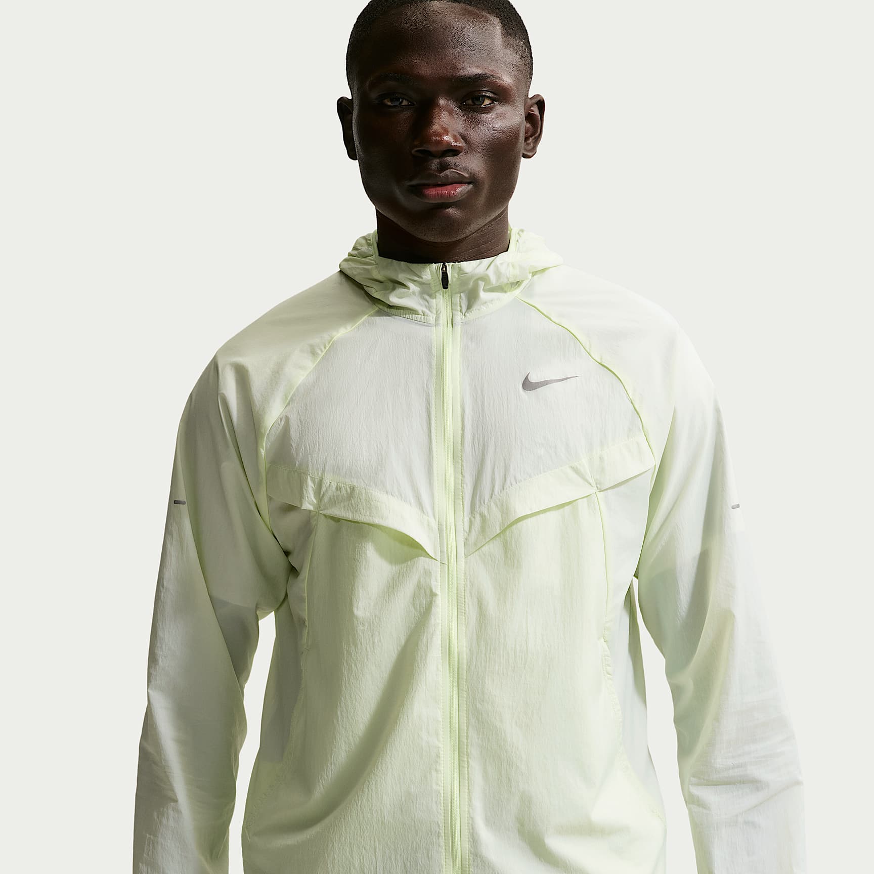 Nike Stride - Nike Stride Repel-Laufjacke mit UV-Schutz (Herren)
