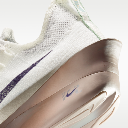 Nike Alphafly 3 "Run in Berlin" - Platinum Tint/Ocean Cube/Moon Particle/Purple Dynasty - 8
