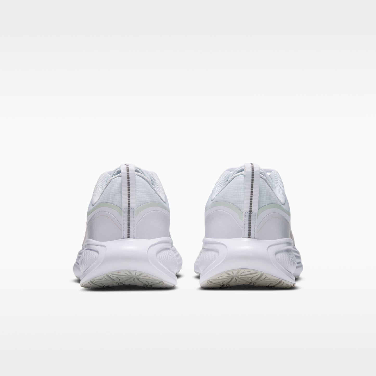 Nike Revolution 8 Utility - Λευκό/Off White/Μαύρο/Platinum Tint - 6