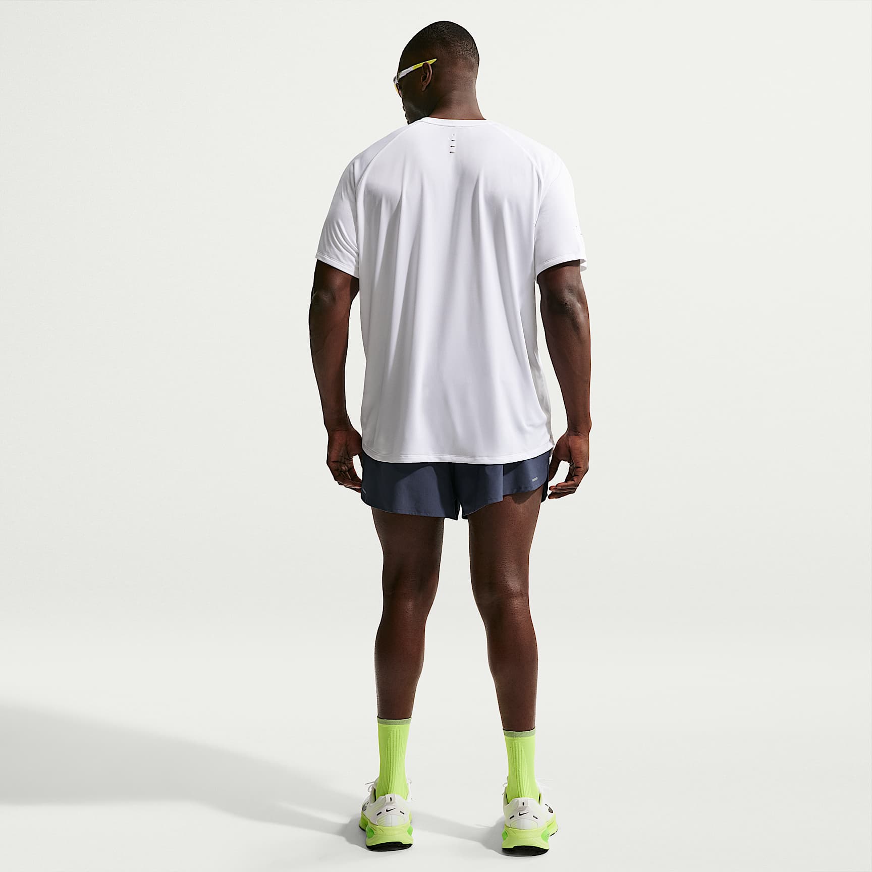 Nike Stride - Nike Stride Dri-FIT ADV Kurzarm-Laufoberteil (Herren)