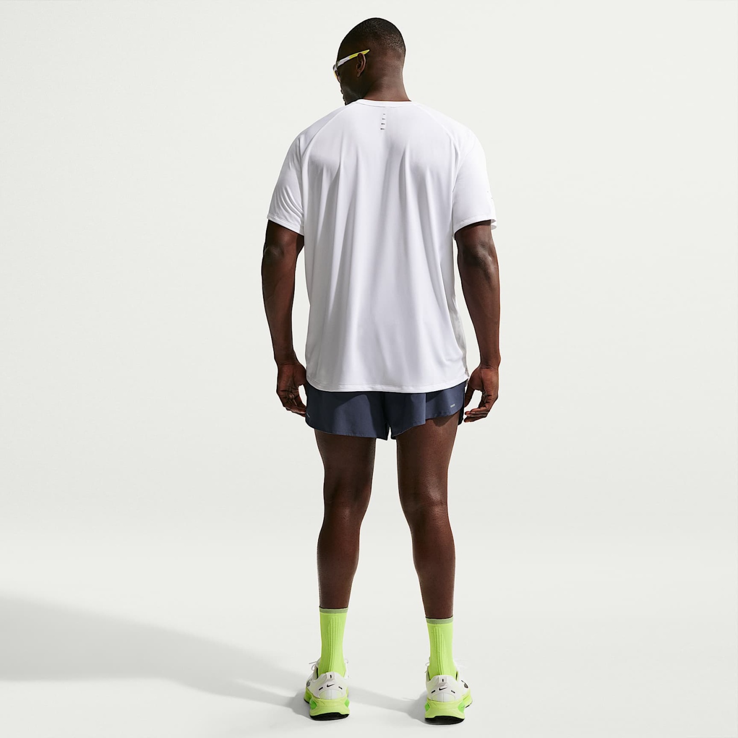 Nike Stride - Nike Stride Dri-FIT ADV Kurzarm-Laufoberteil (Herren)
