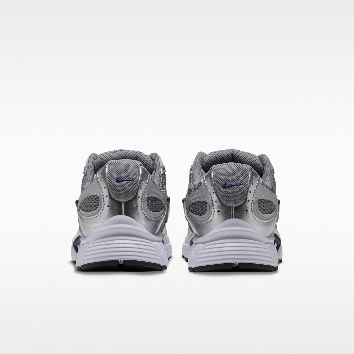 Nike V5 RNR - Smoke Grey/Wolf Grey/Midnight Navy/Metallic Silver - 6