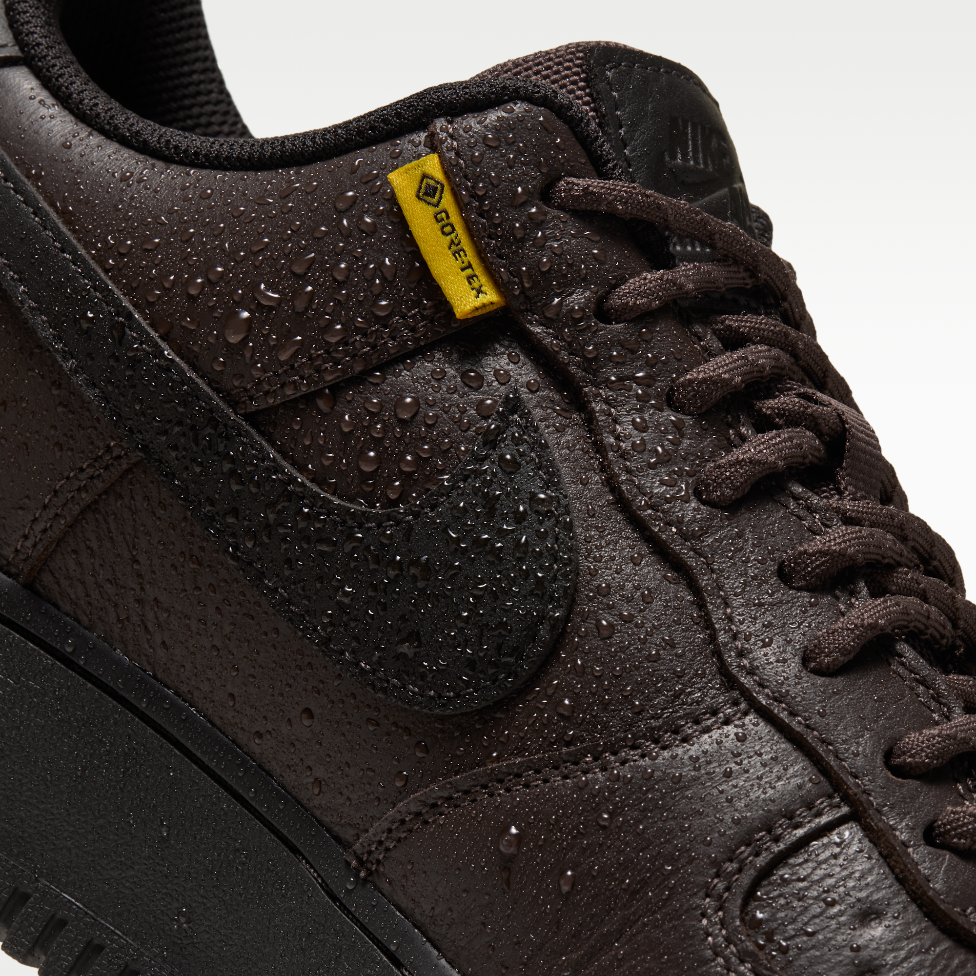 Nike Air Force 1 '07 LX Vibram - Baroque Brown/Speed Yellow/University Red/Shadow Brown - 9