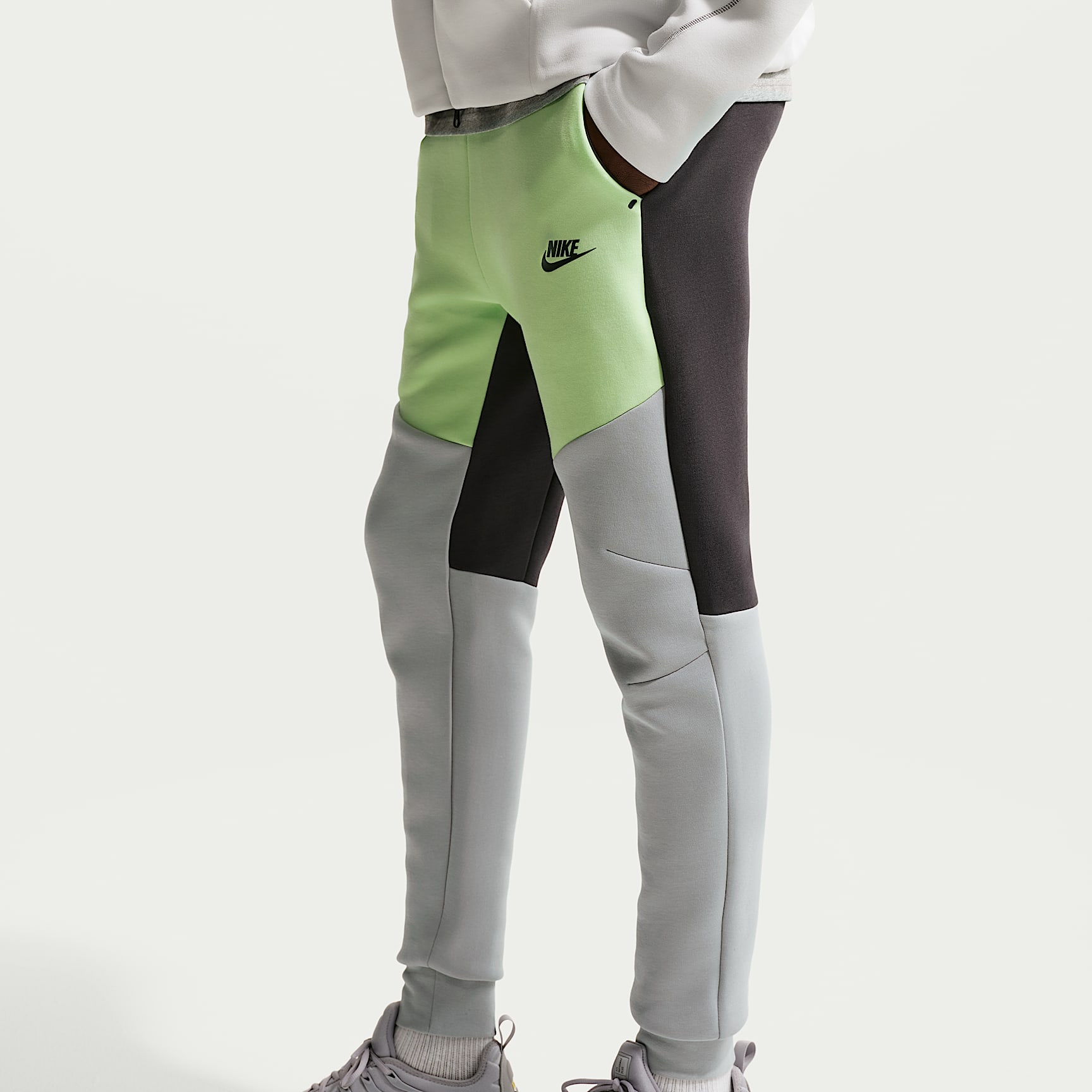 Nike Tech - Nike Tech Fleece-Jogger (Herren)