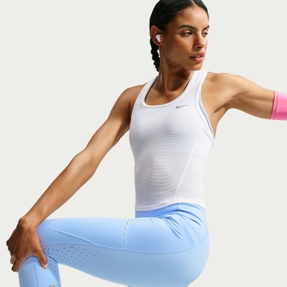 Nike Swift - Nike Swift 7/8-Lauf-Leggings mit hohem Bund und Taschen (Damen)