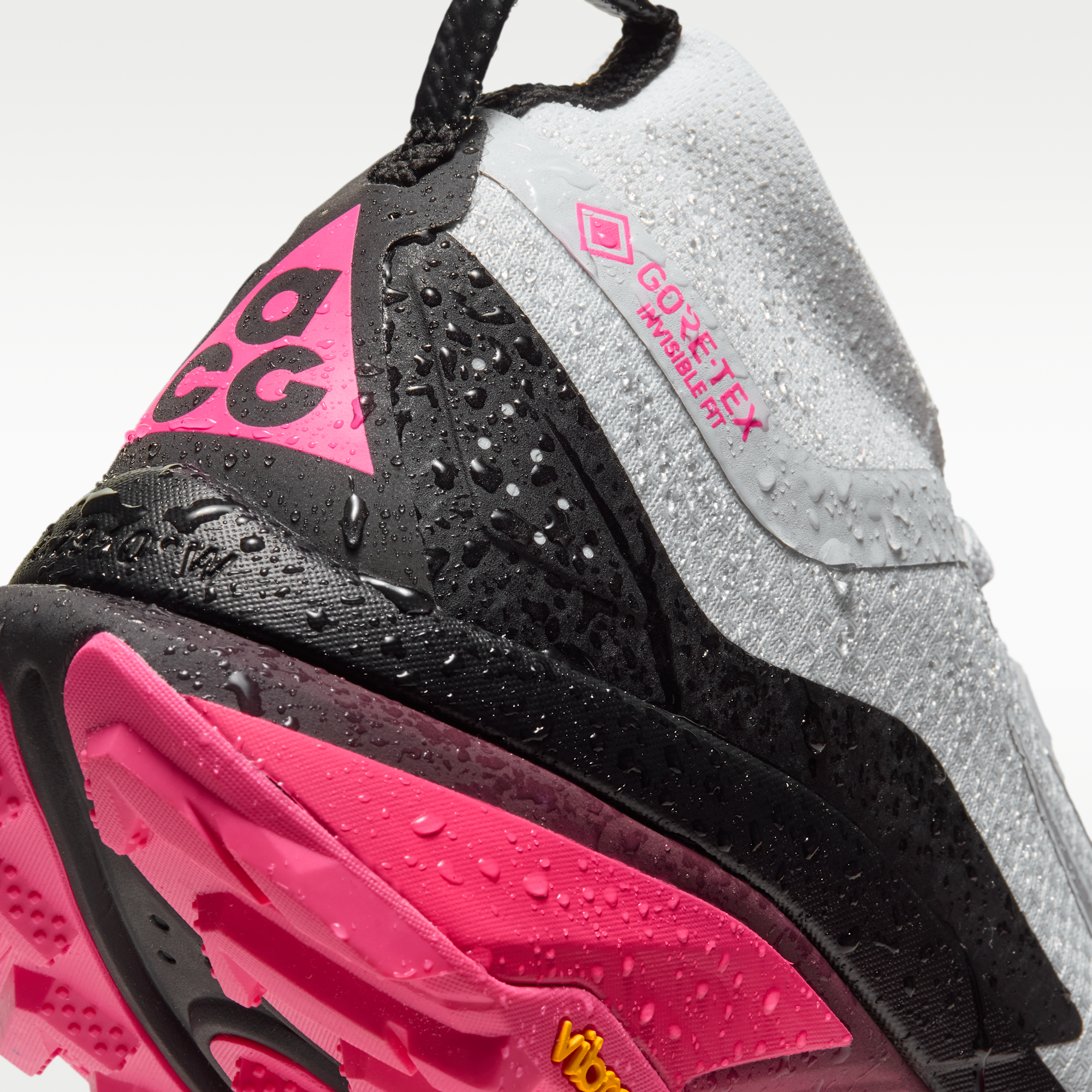 ACG Zegama Trail GORE-TEX - Pure Platinum/Μαύρο/Hyper Pink/Wolf Grey - 9