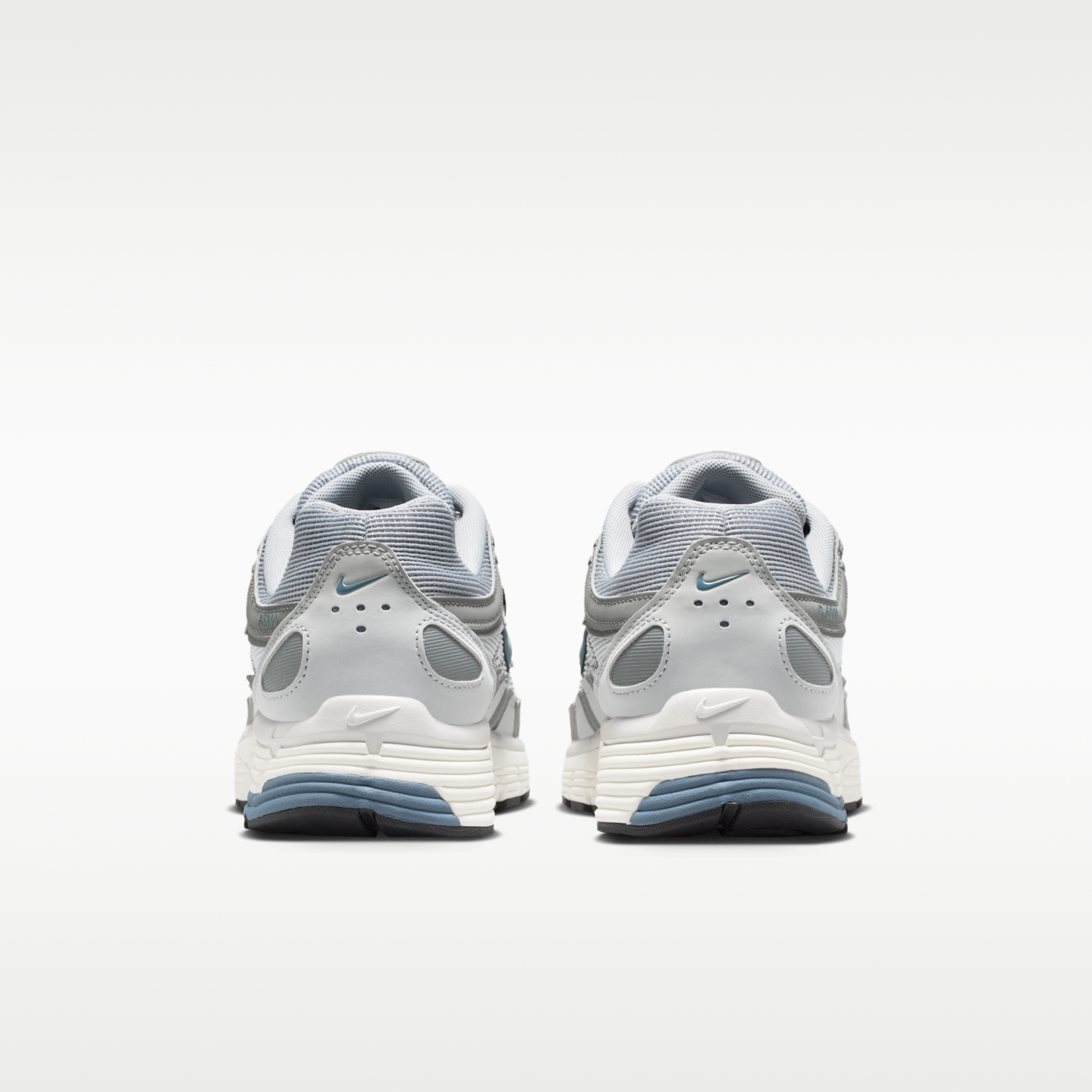 Nike P-6000 - Light Smoke Grey/Smoke Grey/Photon Dust/Blue Graphite - 6