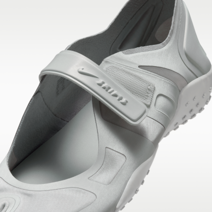 NikeSKIMS Rift Satin - Night Silver/Base Grey/Medium Silver/Night Silver - 7