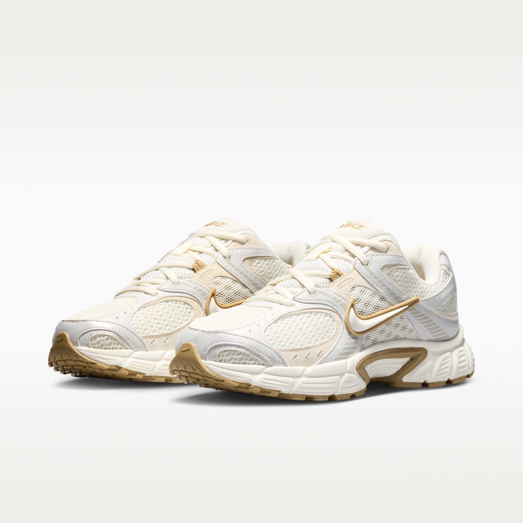 Nike V5 RNR Premium - Sail/Parachute Beige/Light Orewood Brown/Sail - 5