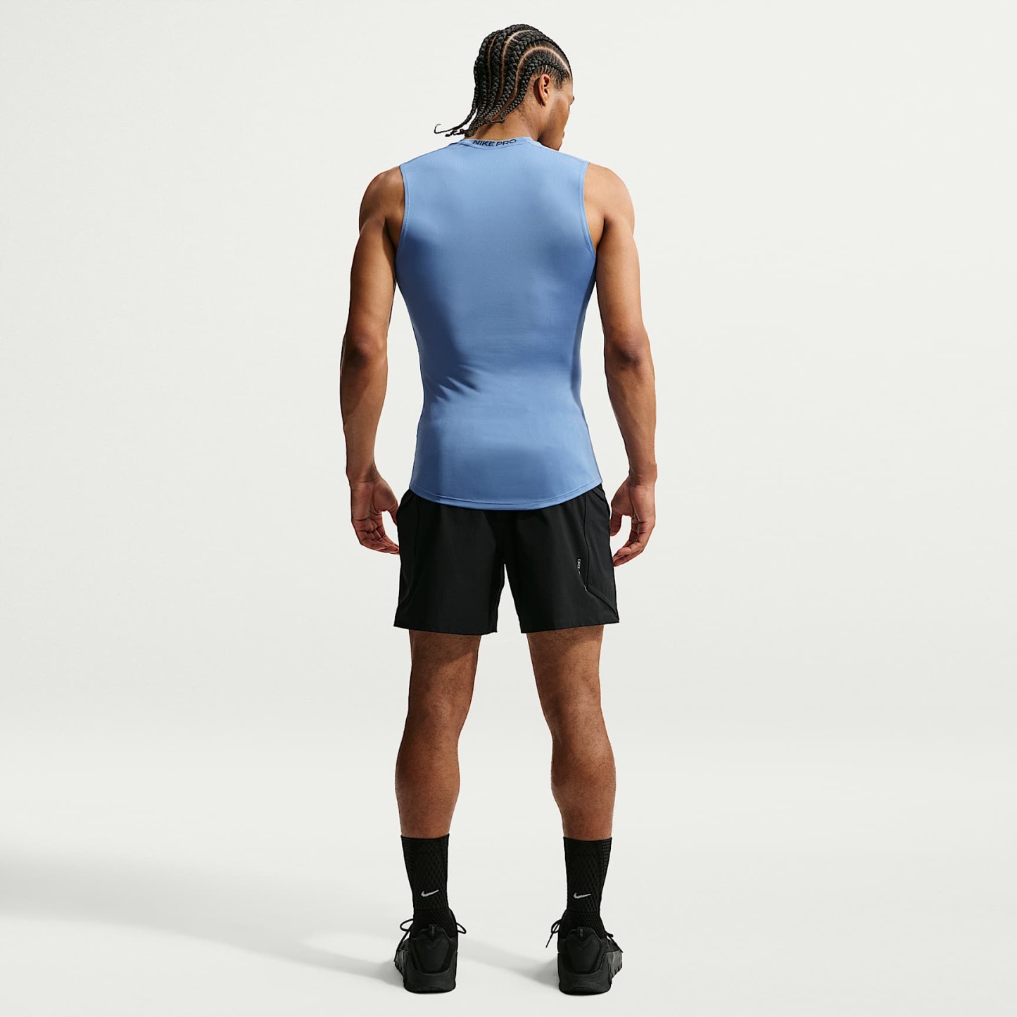 Nike Pro - Nike Pro ärmelloses Dri-FIT Fitnessoberteil mit enger Passform für Herren