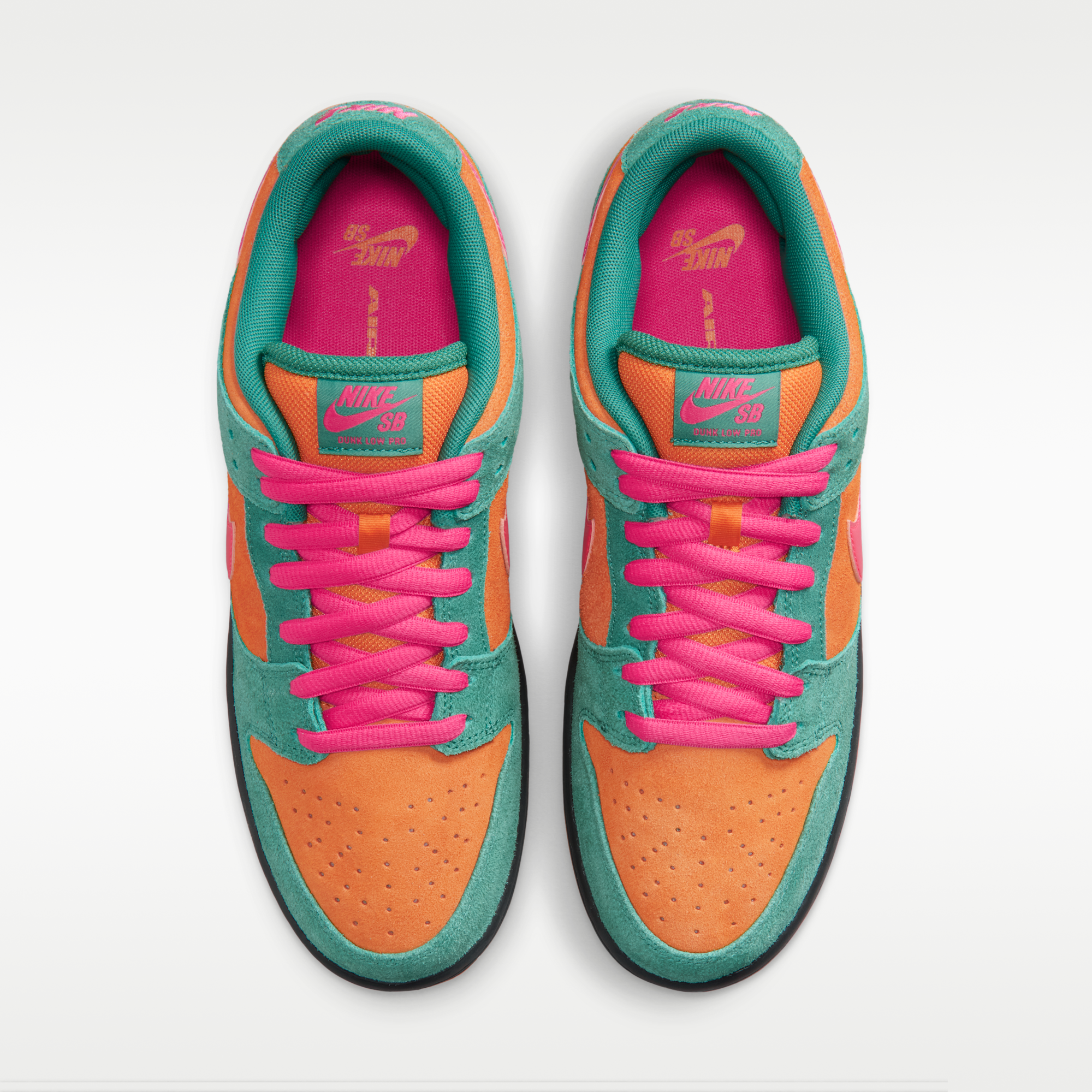 Nike SB Dunk Low Pro - Green Noise/Light Curry/Off Noir/Watermelon - 4