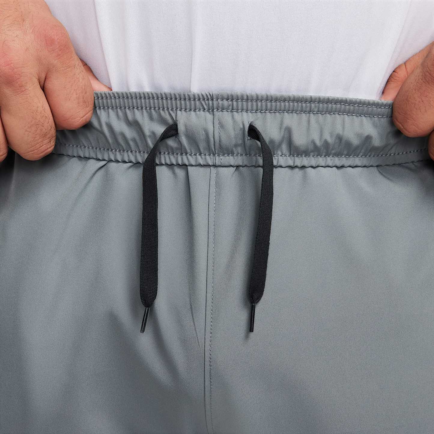 Nike Form - Nike Form vielseitige Hose mit schmal zulaufender Passform und für Herren