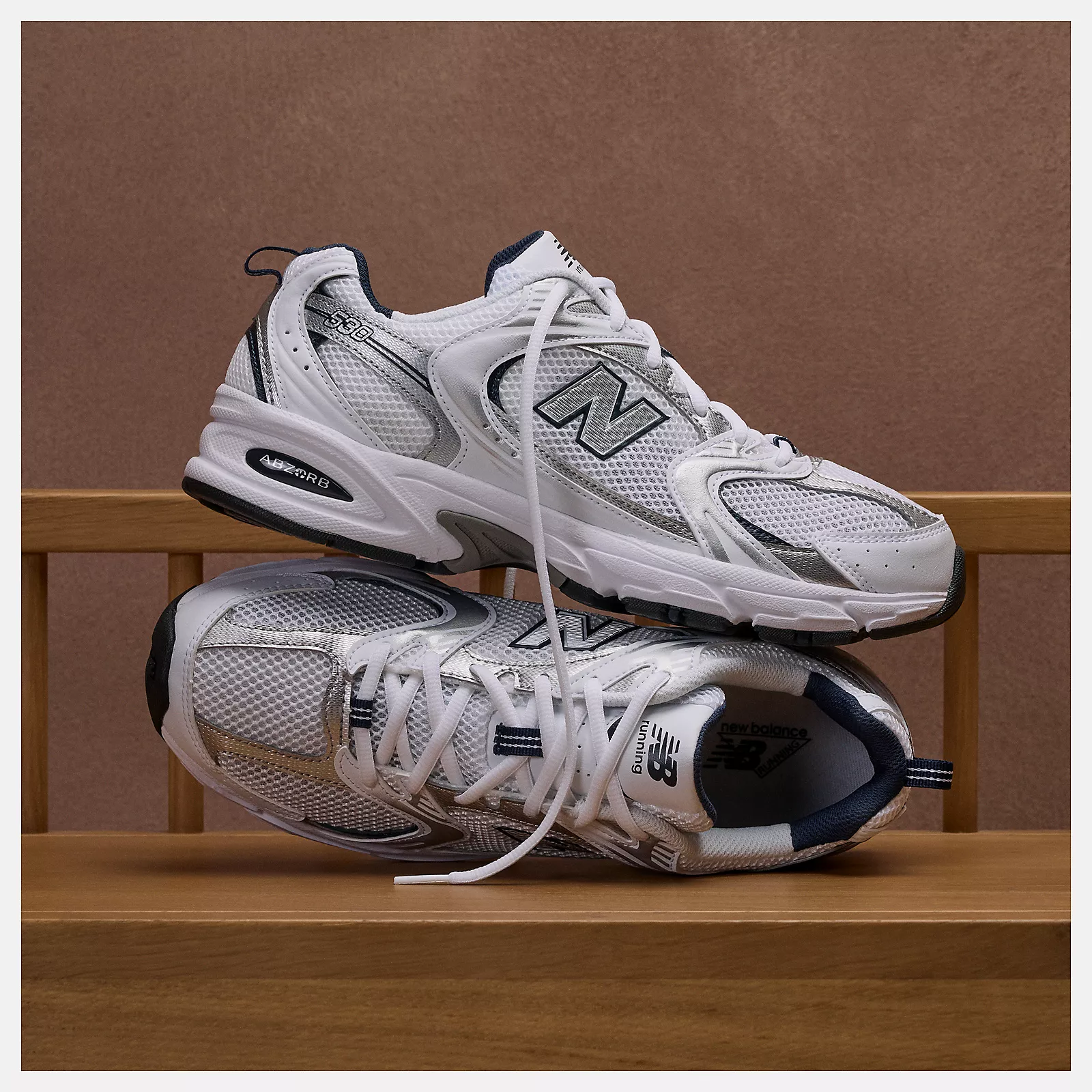 New Balance 530 - WHITE con NATURAL INDIGO - MR530SG