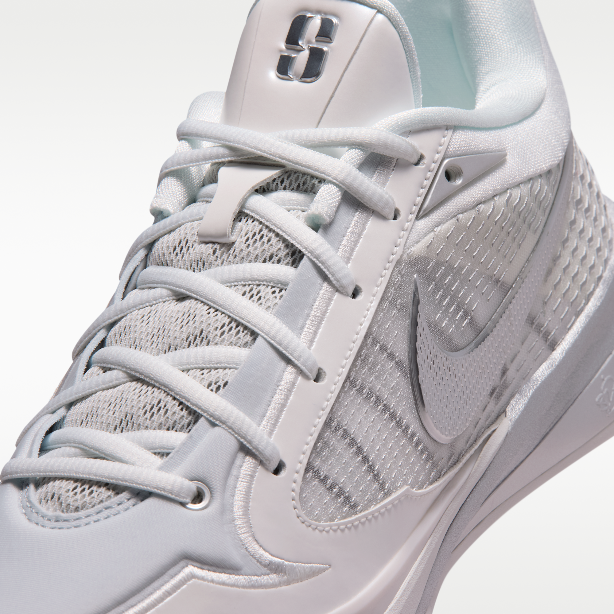Sabrina 4 - Summit White/Μαύρο/Metallic Silver - 7