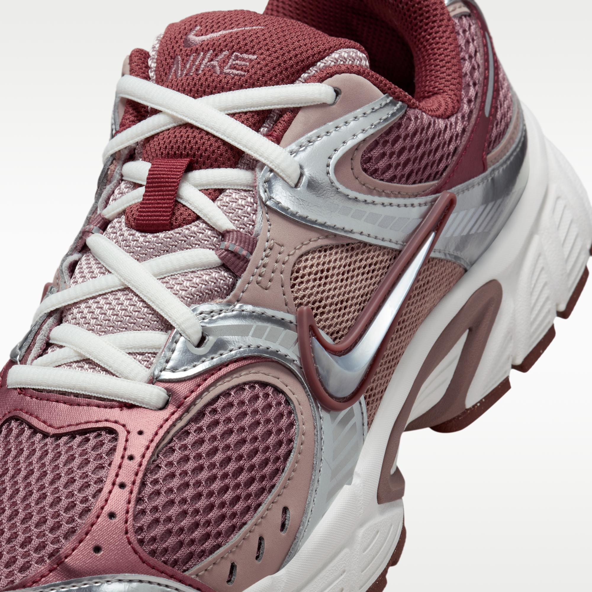 Nike V5 RNR Premium - Smokey Mauve/Red Sepia/Malt/Metallic Silver - 7