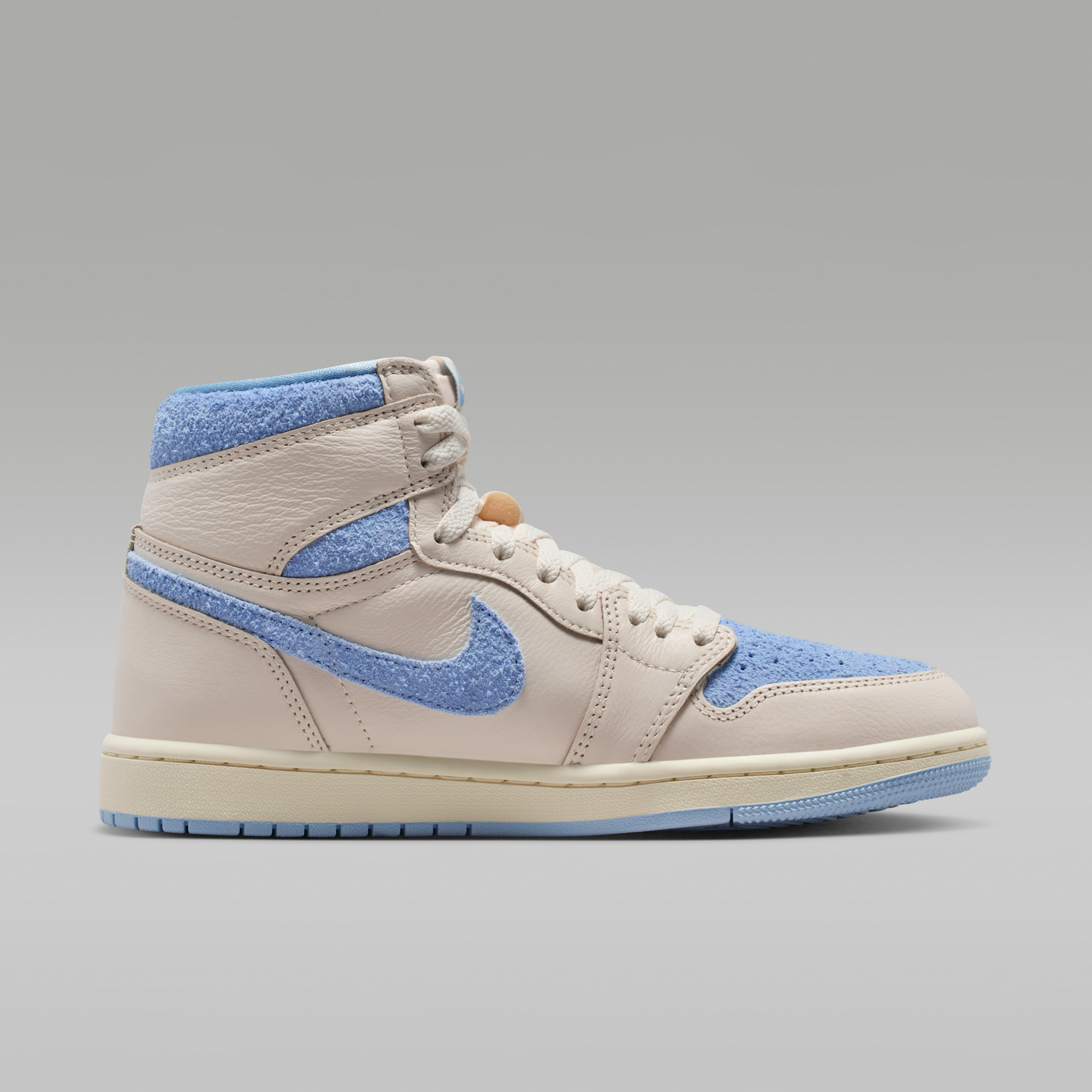 Air Jordan 1 Retro High OG - Pale Ivory/Coconut Milk/Psychic Blue - 3