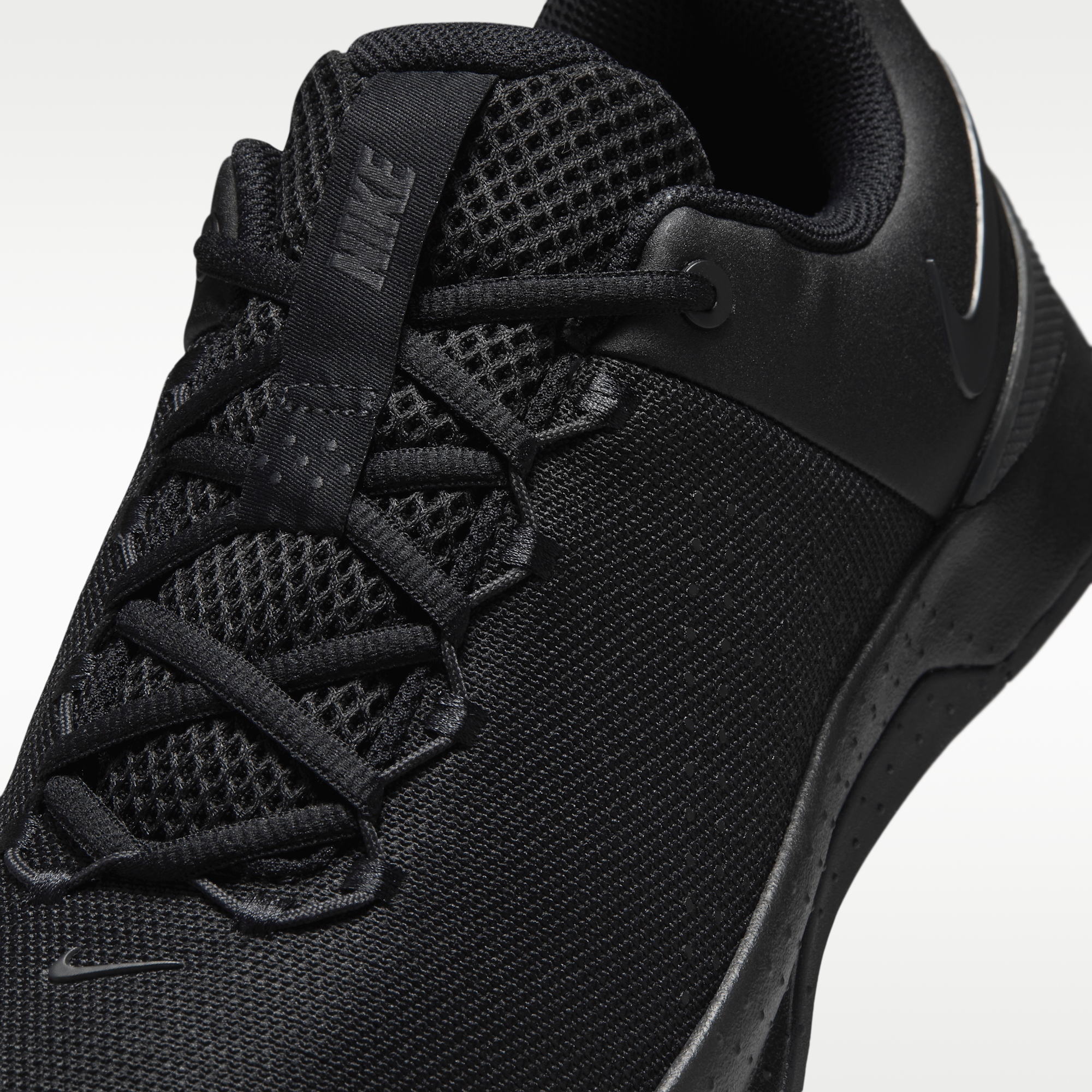 Nike MC Trainer 4 - Μαύρο/Dark Smoke Grey - 7