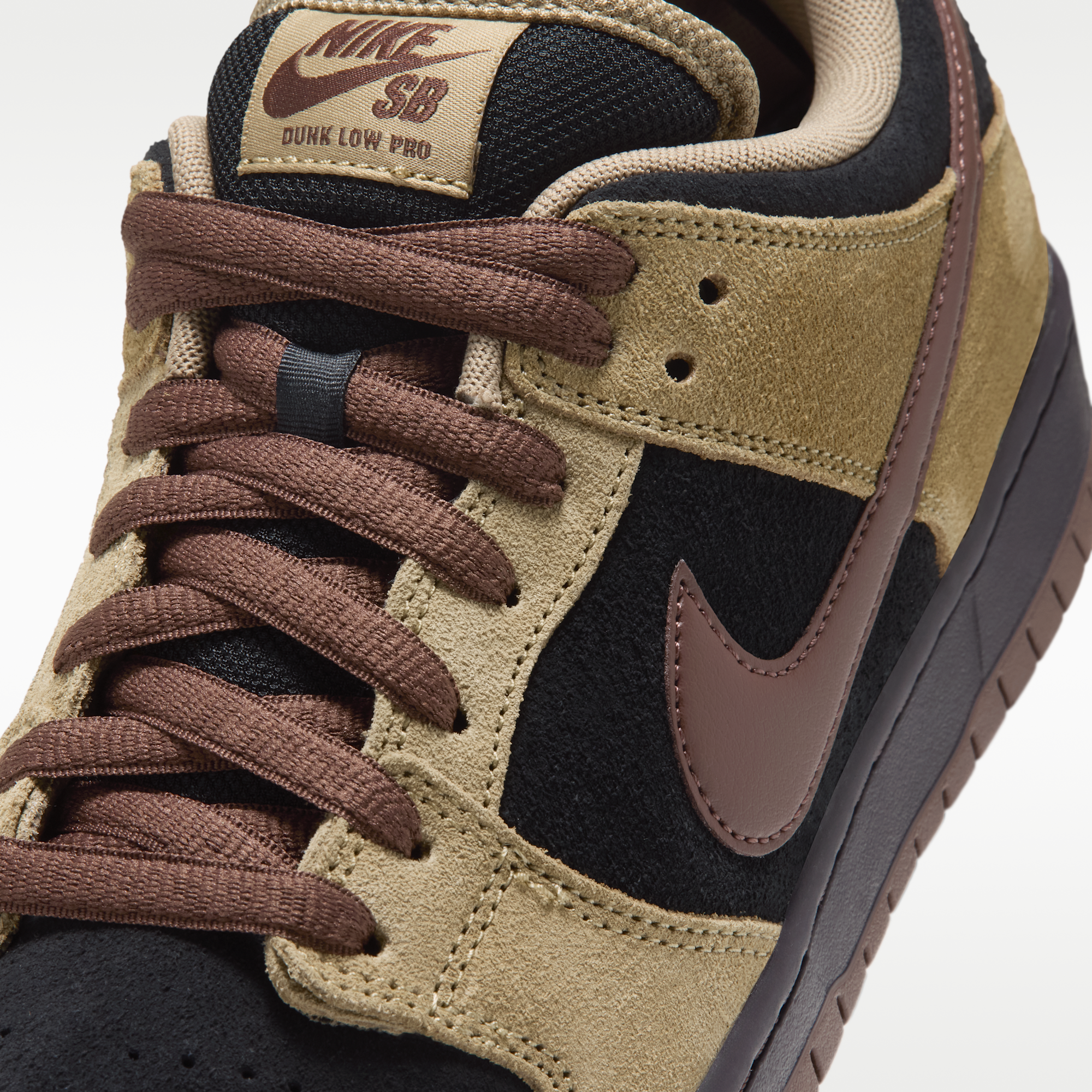 Nike SB Dunk Low Pro - Filbert/Μαύρο/Burgundy Ash/Light Chocolate - 7