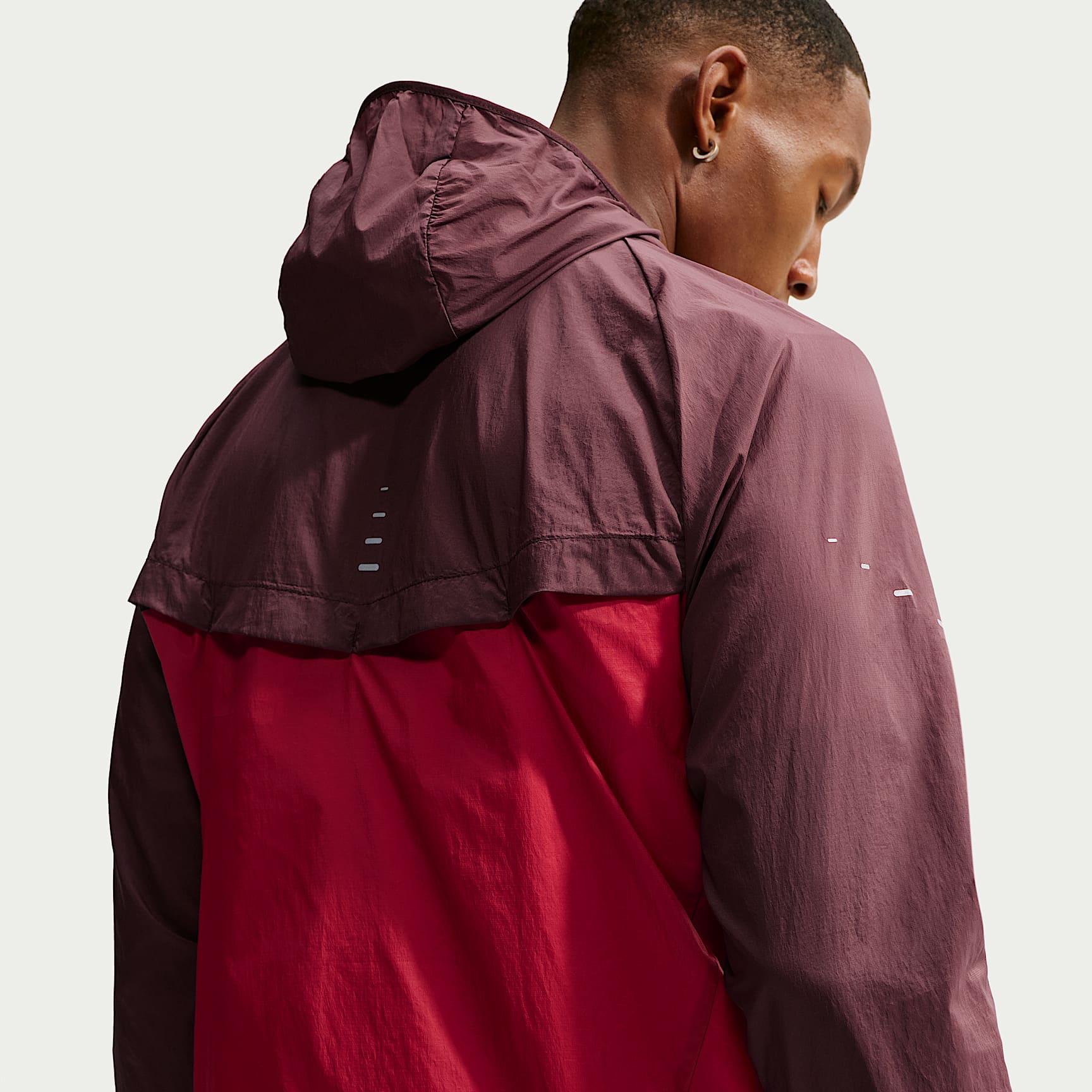 Nike Stride - Nike Stride Repel-Laufjacke mit UV-Schutz (Herren)