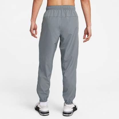 Nike Form - Nike Form vielseitige Hose mit schmal zulaufender Passform und für Herren