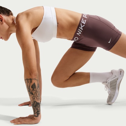 Nike Pro - Nike Pro Grafik Bike-Shorts mit mittelhohem Bund (Damen, ca. 7,5 cm)