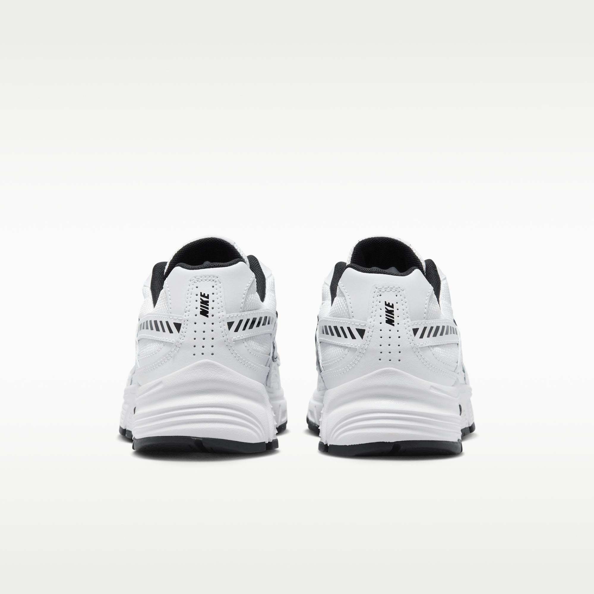 Nike Initiator - Λευκό/Λευκό/Μαύρο/Metallic Silver - 6