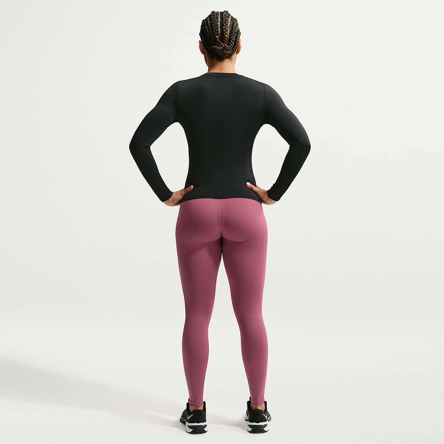 Nike One mit nahtloser Vorderseite - Nike One Leggings in voller Länge mit nahtloser Vorderseite und hohem Bund (Damen)