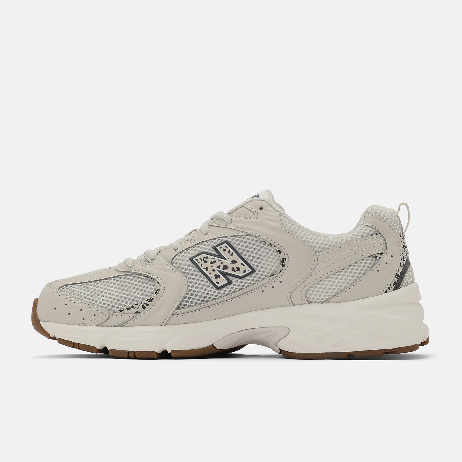 New Balance 530 - MOONBEAM con SEA SALT y Black - MR530AAM
