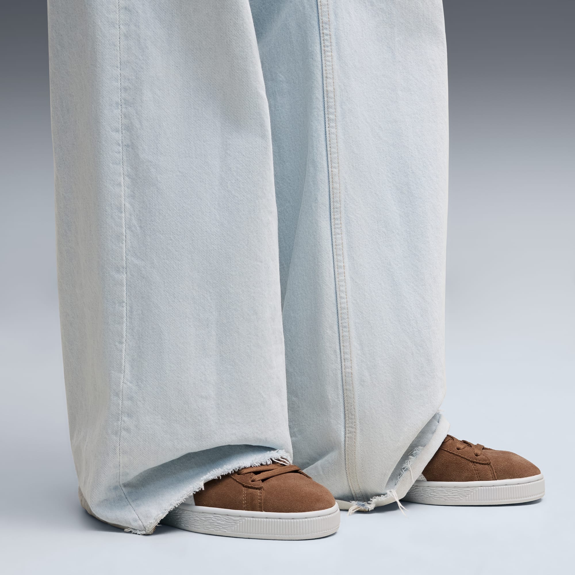 Suede Classic Sneakers Unisex - Haute Coffee-PUMA White