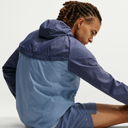 Nike Stride - Nike Stride Repel-Laufjacke mit UV-Schutz (Herren)