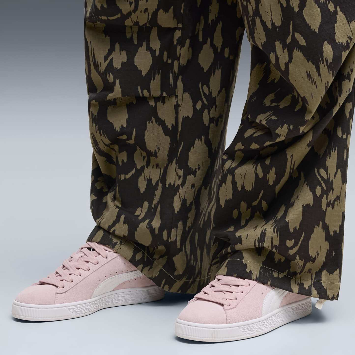 Suede Classic Sneakers Unisex - Misty Pink-PUMA White