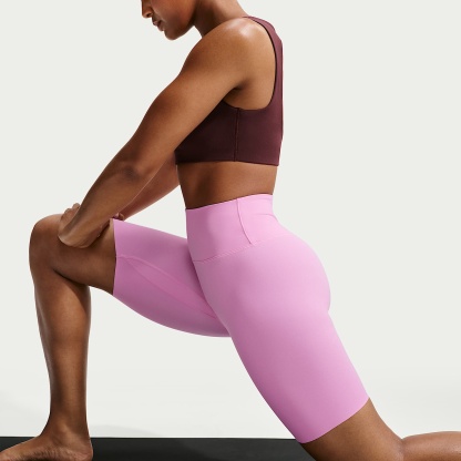 Nike Zenvy - Nike Zenvy Bike Shorts mit hohem Taillenbund (Damen, ca. 20,5 cm)