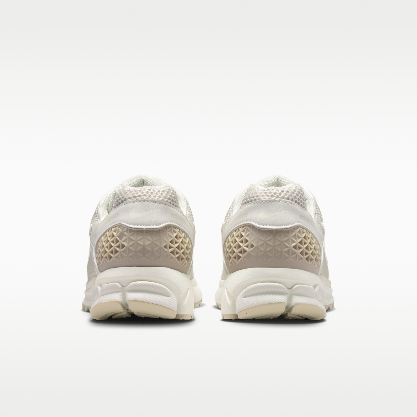 Nike Zoom Vomero 5 - Phantom/Cream II/Sail/Light Bone - 6