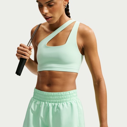 Nike One - Nike One Dri-FIT 2-in-1-Shorts mit mittelhohem Taillenbund für Damen (ca. 7,5 cm)